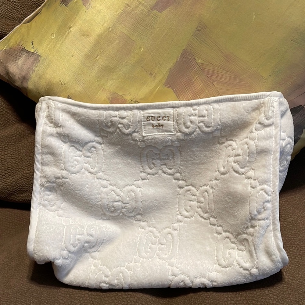 Gucci velour clutch